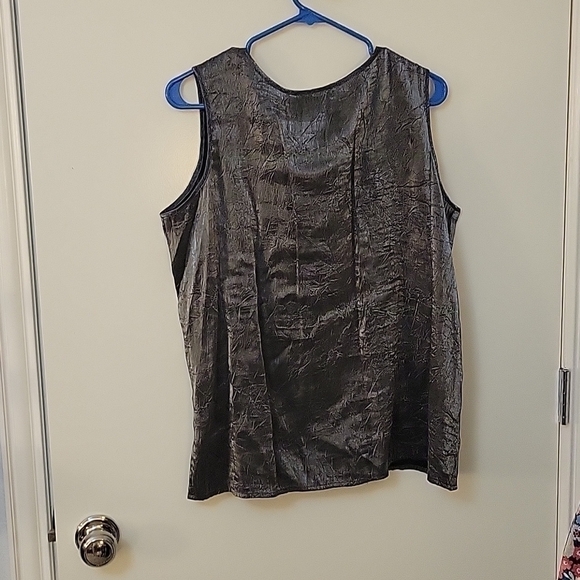 VTG ERENA Gunmetal Silver Metallic Sleeveless Satin Shell Blouse - Picture 5 of 5